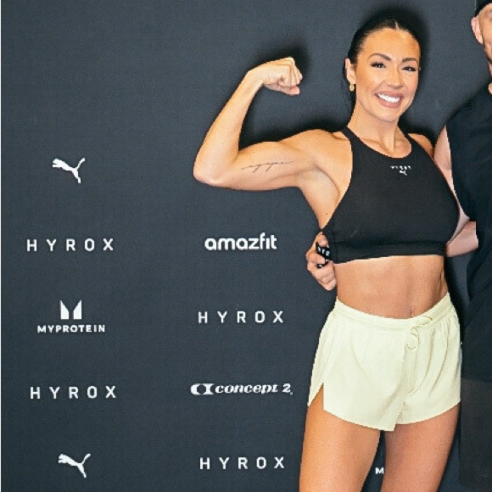 Black High-Neck Sports Bra - Women's Supportive Activewear